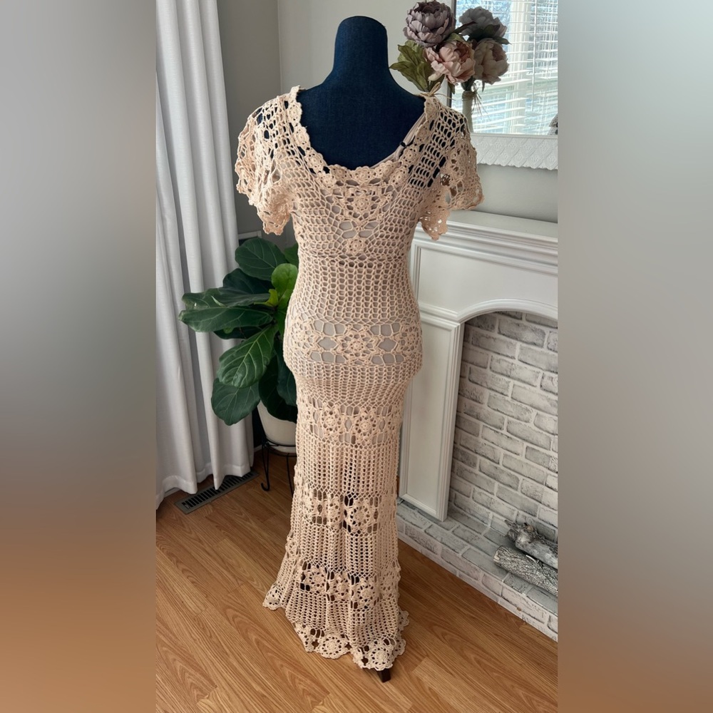 Crochet dress, nude color maxi long